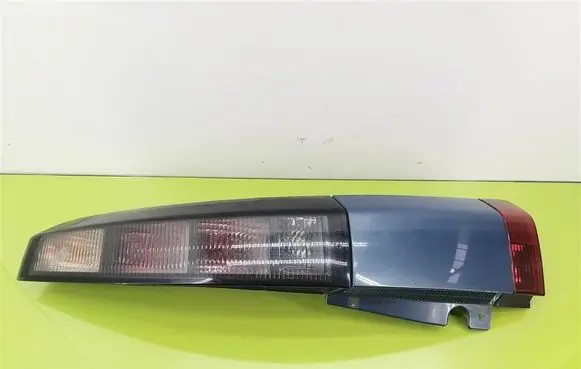 Opel Meriva B Rear/tail lights 13130028