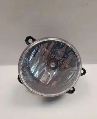 Toyota Auris E180 Front fog light 8122002110