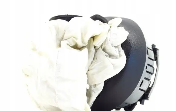 Volkswagen Scirocco Steering wheel airbag 6C0880201G