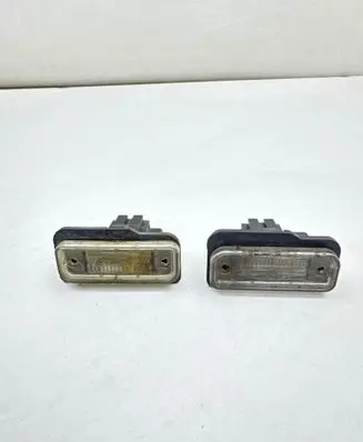 Mercedes-Benz CLS C219 Number plate light A2038200256
