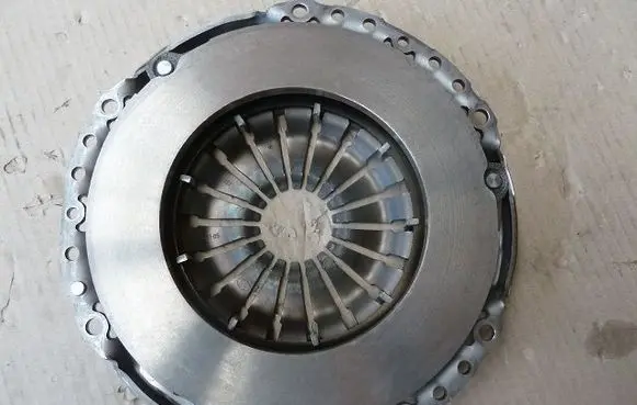 Opel Adam Pressure plate 3082600599