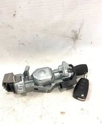 Ford Focus Ignition lock 6E5T15607CA 11539097A D63V14756