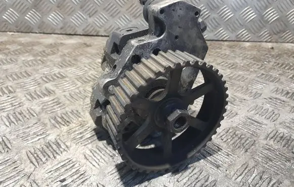 Renault Scenic II - Grand scenic II Fuel injection high pressure pump 0445010075 820456693