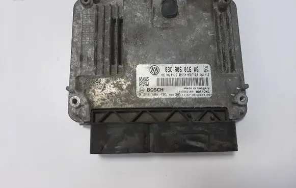 Skoda Superb B6 (3T) Engine control unit/module 03C906016AQ 03C906016C