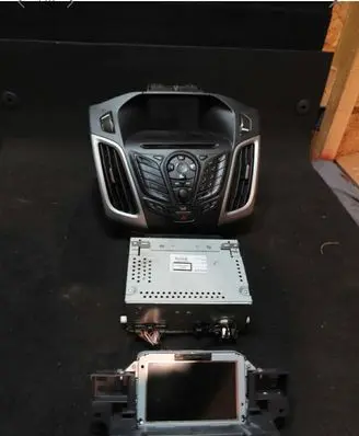 Ford Kuga I GPS navigation control unit/module F1BT18B955DA 7612032230