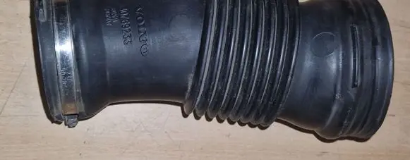 Volvo S60 Air intake hose/pipe 30769233