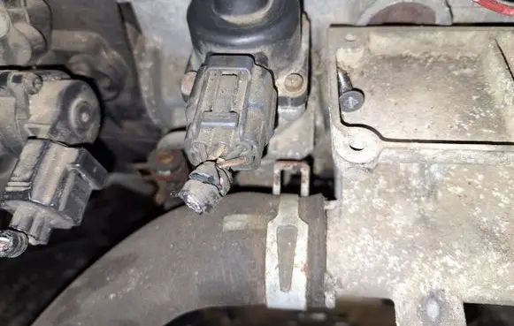 Ford Maverick EGR valve