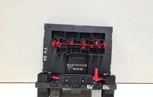 Volkswagen PASSAT B6 Comfort/convenience module 3C0937049J