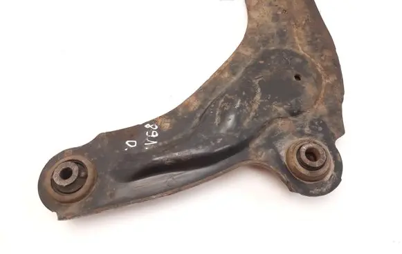 Opel Vivaro Front lower control arm/wishbone