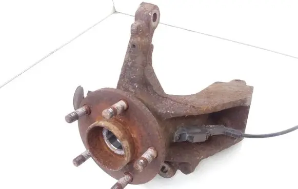 Ford Focus Front wheel hub spindle knuckle 3M5113K170