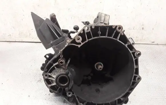 Mini One - Cooper R50 - 53 Manual 5 speed gearbox 