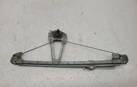 Rear door manual window regulator