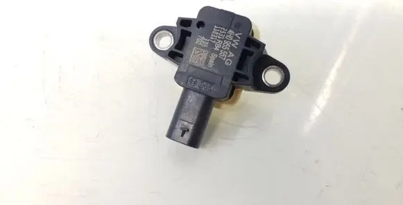 Volkswagen Polo V 6R Airbag deployment crash/impact sensor 4H0955557 2531RB4
