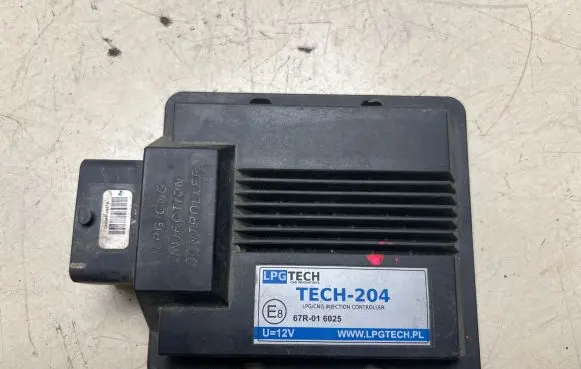 Audi A4 S4 B6 8E 8H LP gas control unit module 67R016025 TECH204