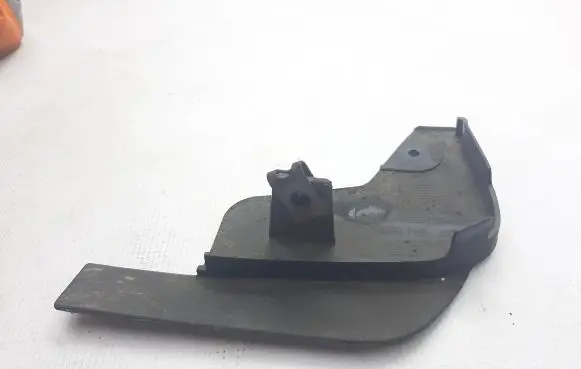 Nissan Almera Tino Rear mudguard 76857BU300