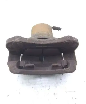 Hyundai i40 Front brake caliper