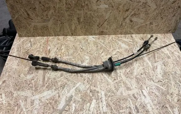Citroen C8 Gear shift cable linkage 3957730 6071063B