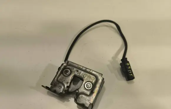BMW X5M E70 Engine bonnet/hood lock/catch 19670823