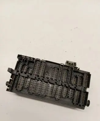 Volkswagen Transporter - Caravelle T4 Fuse box set 357937039