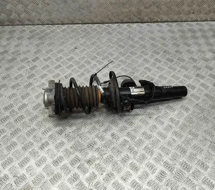 BMW 3 G20 G21 Front shock absorber/damper 6895054