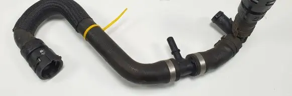 Land Rover Discovery Sport Engine coolant pipe/hose GJ328C480AA