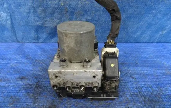 Peugeot 407 ABS Pump 0265251121
