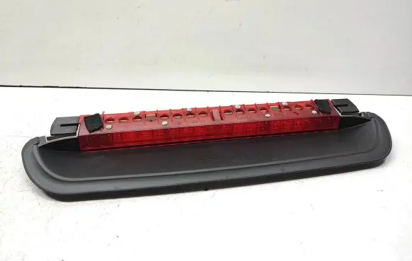 BMW 3 E92 E93 Third/center stoplight 479311