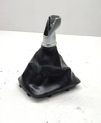 Hyundai i20 (BC3 BI3) Gear lever shifter trim leather/knob 