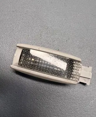 Seat Toledo II (1M) Other interior light 3B0947113