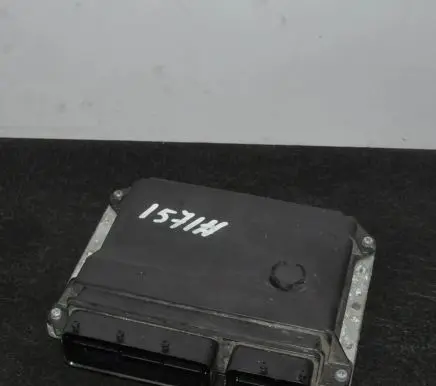 Toyota Auris 150 Engine control unit/module 8966102E51