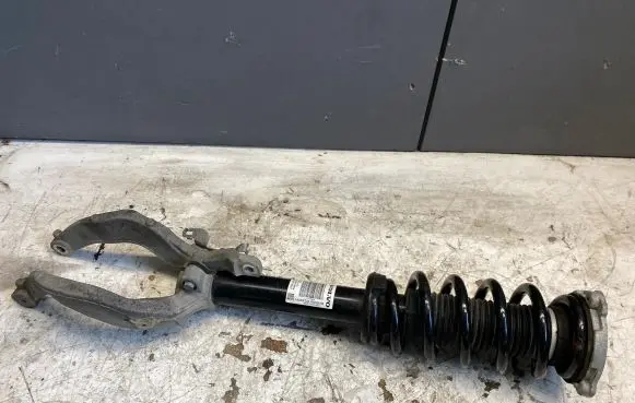Volvo XC60 Front shock absorber/damper P31476453 31681983