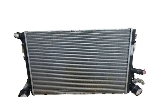 Volkswagen Caddy Radiator set 8ML376746721