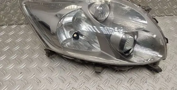 Toyota Auris 150 Headlight/headlamp 8111002540 8596752020