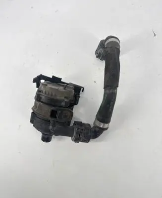 BMW 5 G30 G31 G38 Electric auxiliary coolant/water pump 8482744