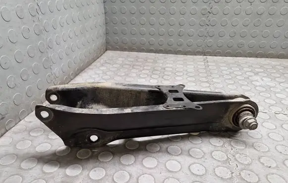 BMW i4 Rear upper control arm/wishbone 6895251