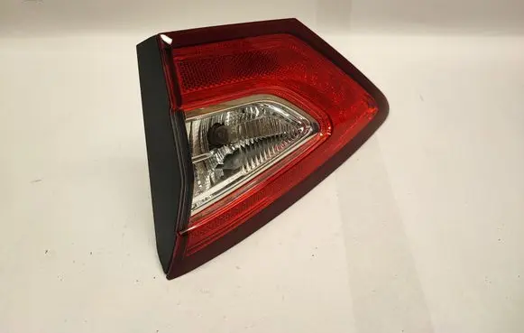 Ford Fusion Tailgate rear/tail lights DS7313A602AE