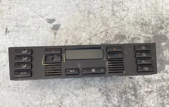 BMW 5 E39 Climate control unit 6904834 00849150 900251100000
