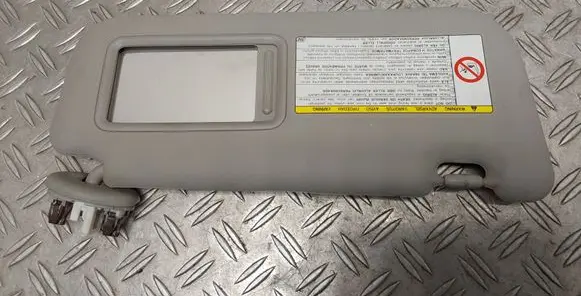 Toyota Auris 150 Sun visor