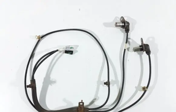 Suzuki XL7 I ABS rear brake sensor 11015