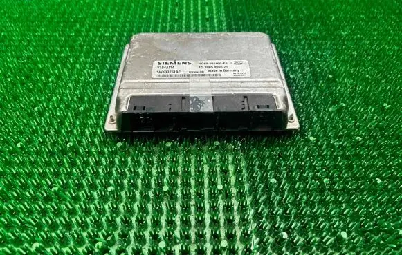 Ford Transit Engine control unit/module 053985999071 1C1R7M169FA 5WK33751AF