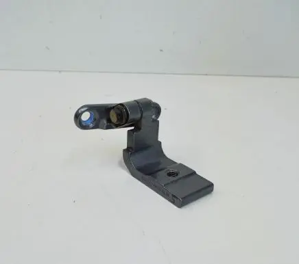 BMW 5 F10 F11 Rear door lower hinge 7185635