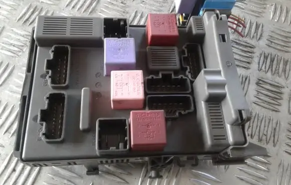 Renault Laguna II Comfort/convenience module 8200371614