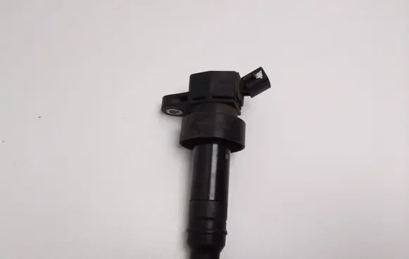 KIA Sportage High voltage ignition coil 273012B100
