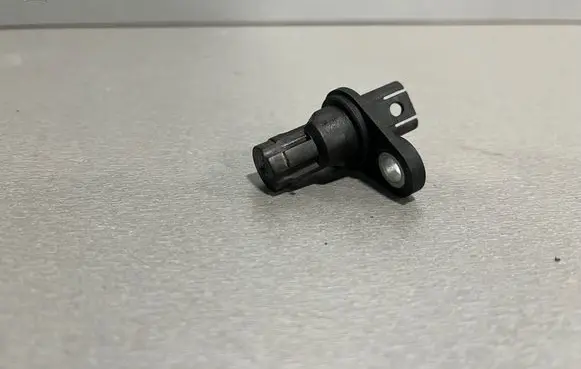BMW 3 E92 E93 Crankshaft position sensor 7525015
