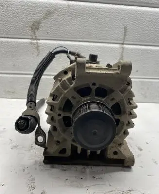 Mercedes-Benz Vaneo W414 Generator/alternator A0121544302