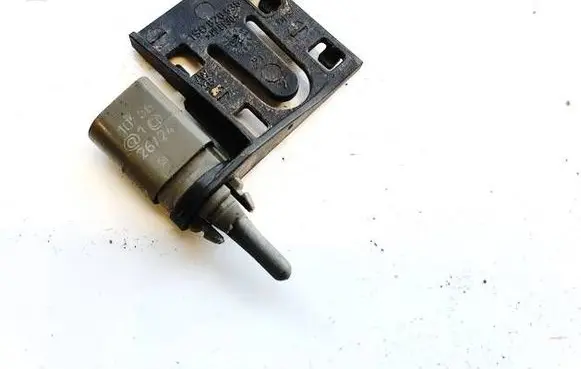 Volkswagen ID.4 Outside/exterior temperature sensor 1S0820536
