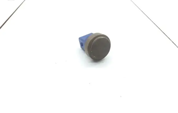 Coolant temperature sensor