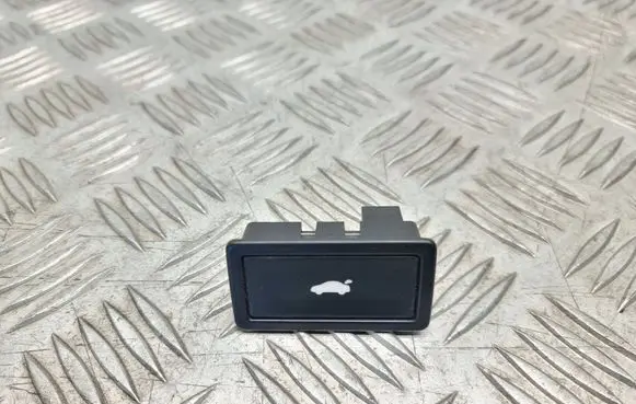 Volkswagen Phaeton Tailgate/boot open switch button 3D0959831C