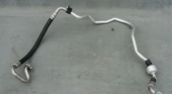 KIA Ceed Air conditioning (A/C) pipe/hose