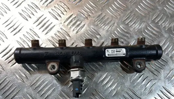 Volvo C30 Fuel main line pipe 9681649580